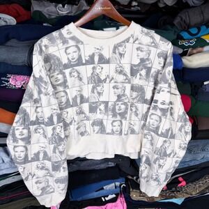 Taylor Swift The Eras Tour All Over Print Cropped Sweatshirt Cream Mens Small S